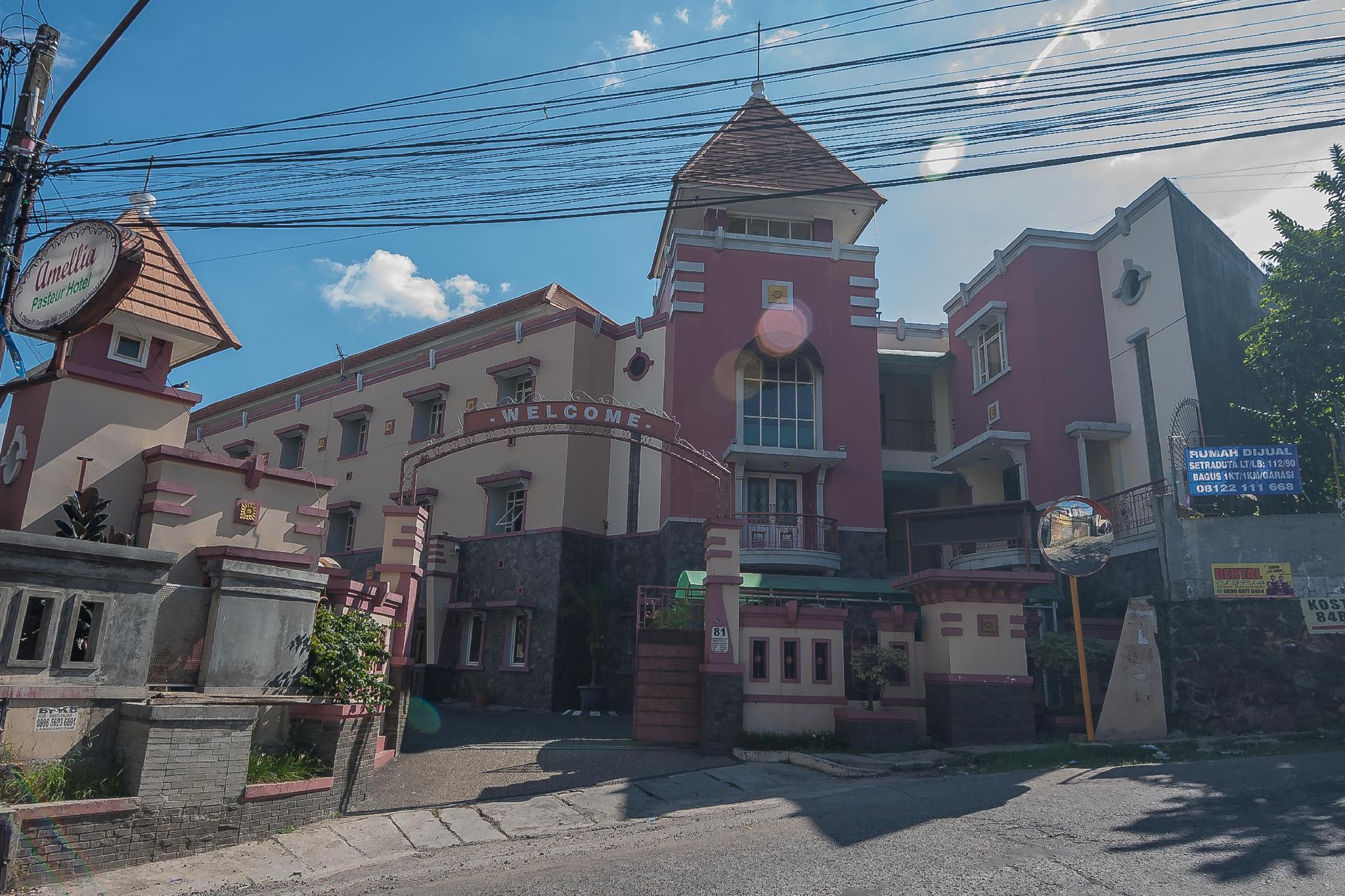 Reddoorz Near Setrasari Mall 2 Bandung Kültér fotó