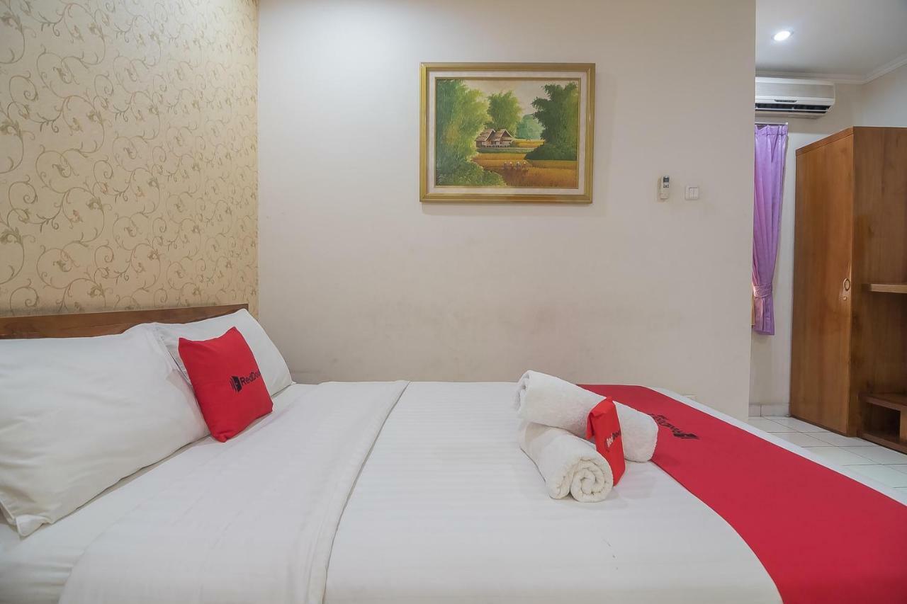 Reddoorz Near Setrasari Mall 2 Bandung Kültér fotó