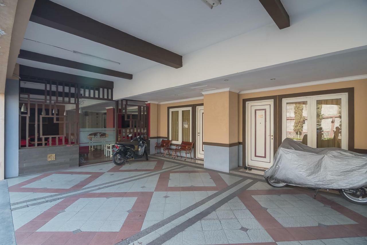 Reddoorz Near Setrasari Mall 2 Bandung Kültér fotó