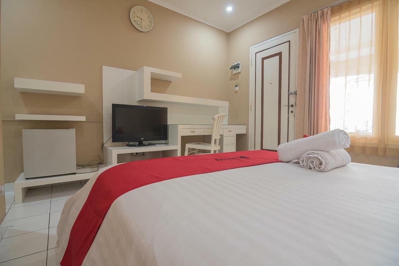 Reddoorz Near Setrasari Mall 2 Bandung Kültér fotó